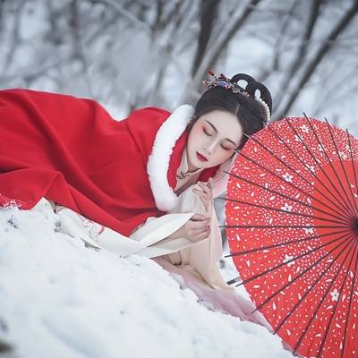 汉服模特