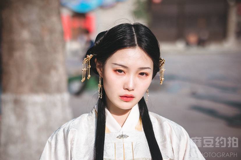 汉服模特