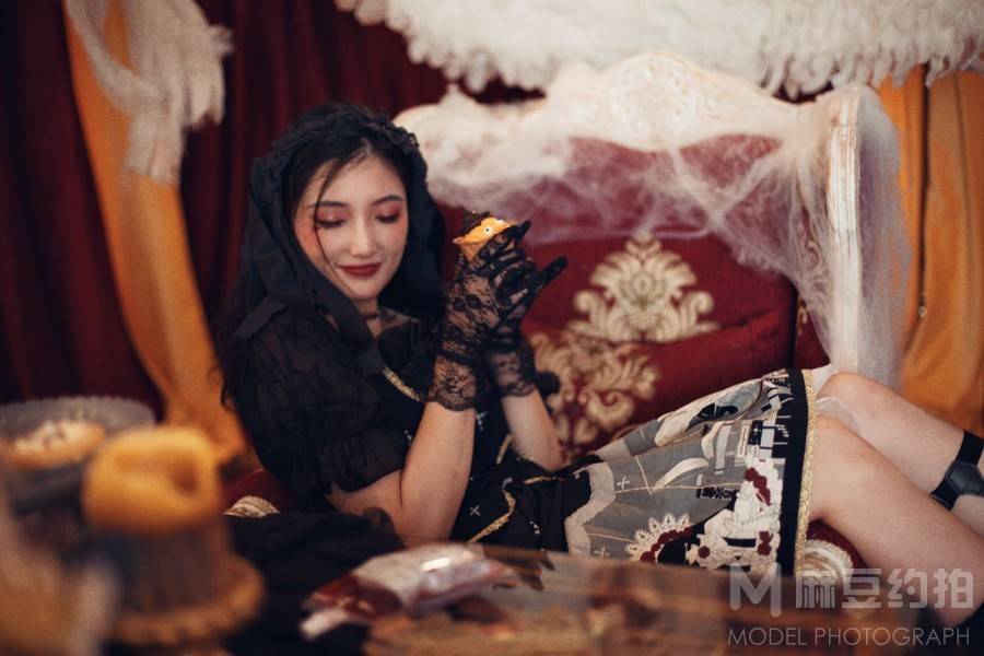 暗黑模特