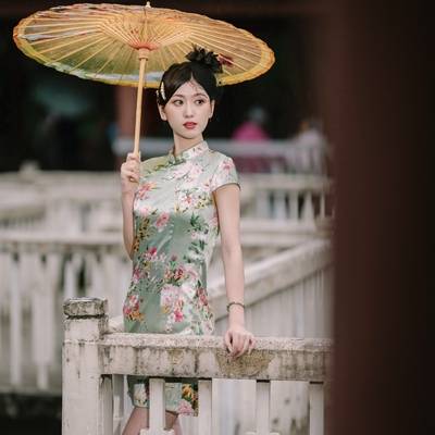 民国模特