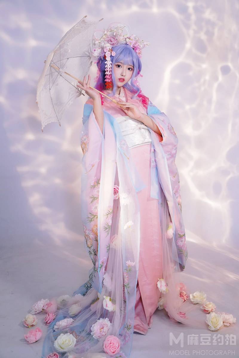 妆容模特