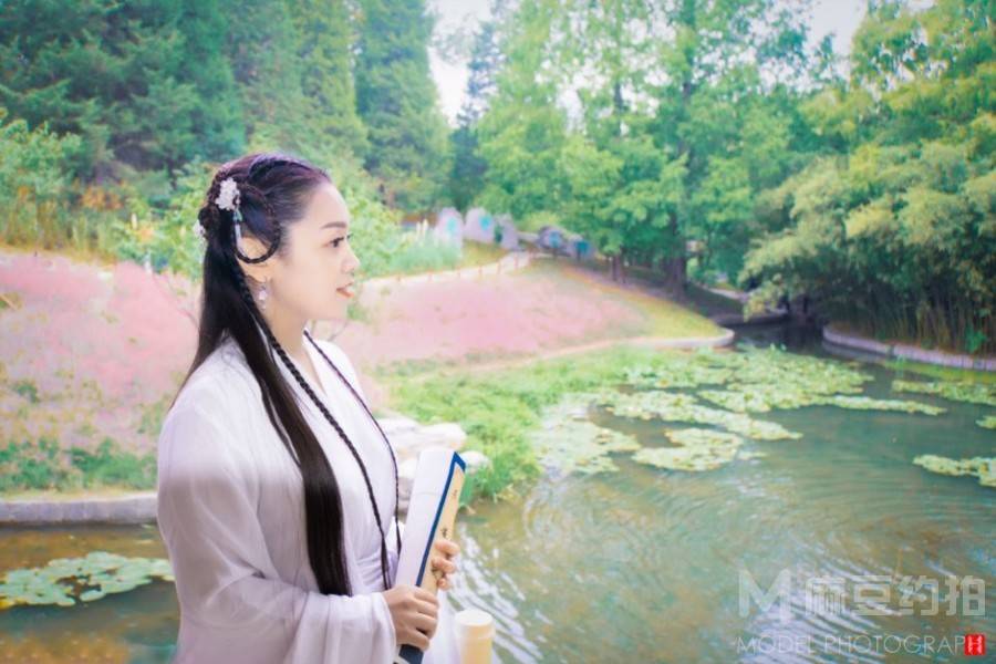 民国模特
