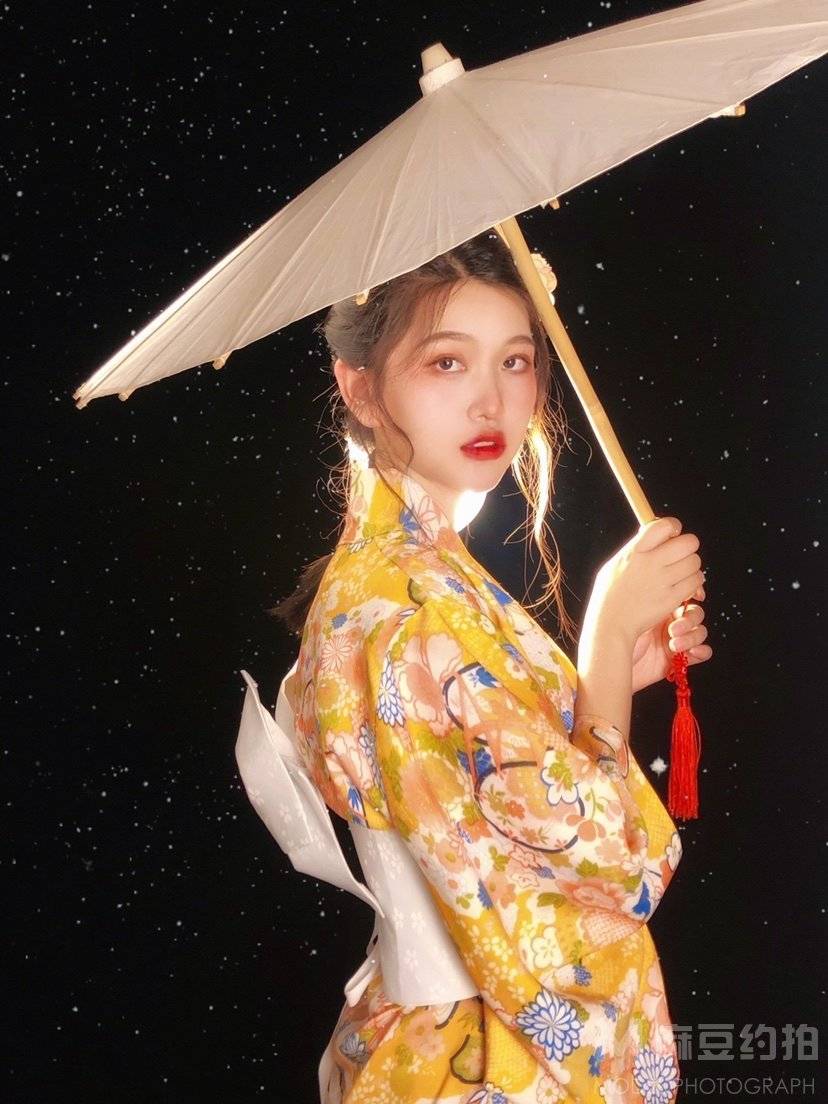 和服模特