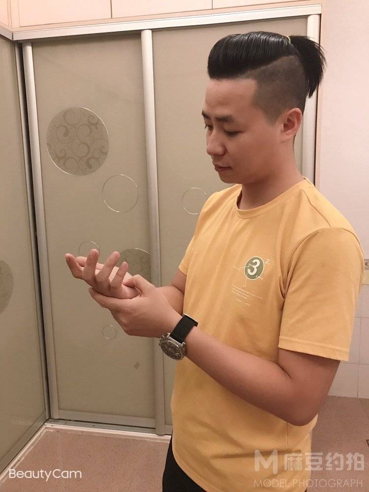 情侣模特