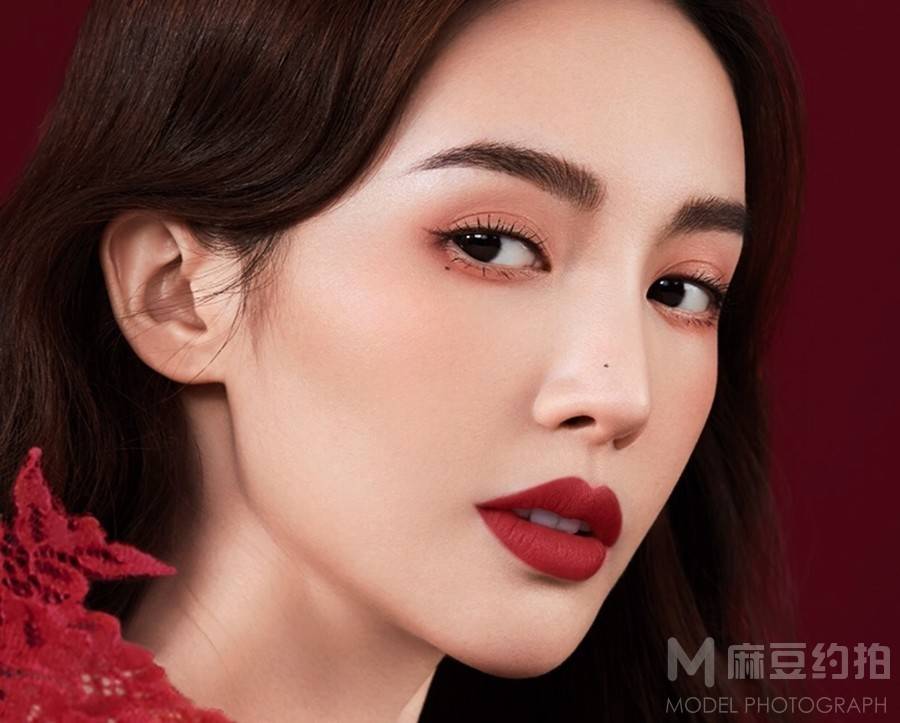 妆容模特