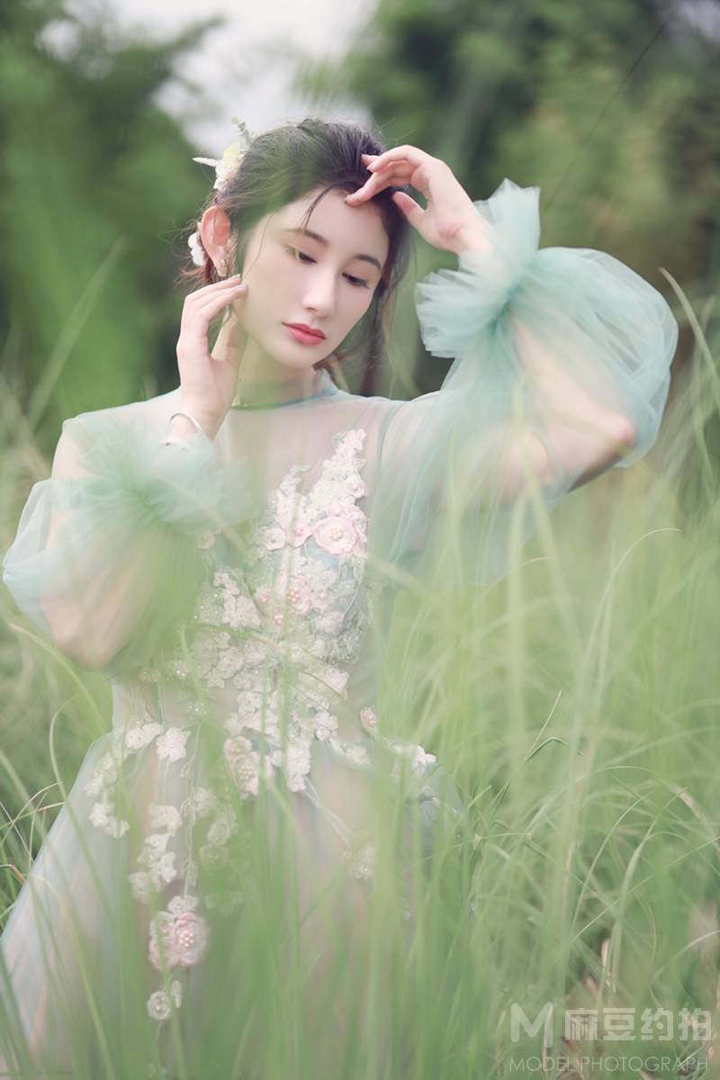 校园模特
