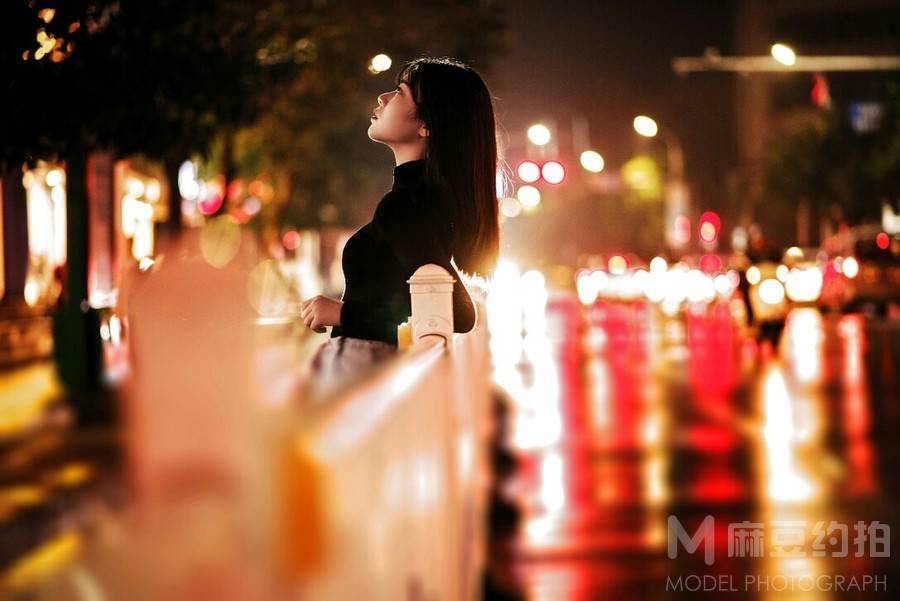 夜景模特