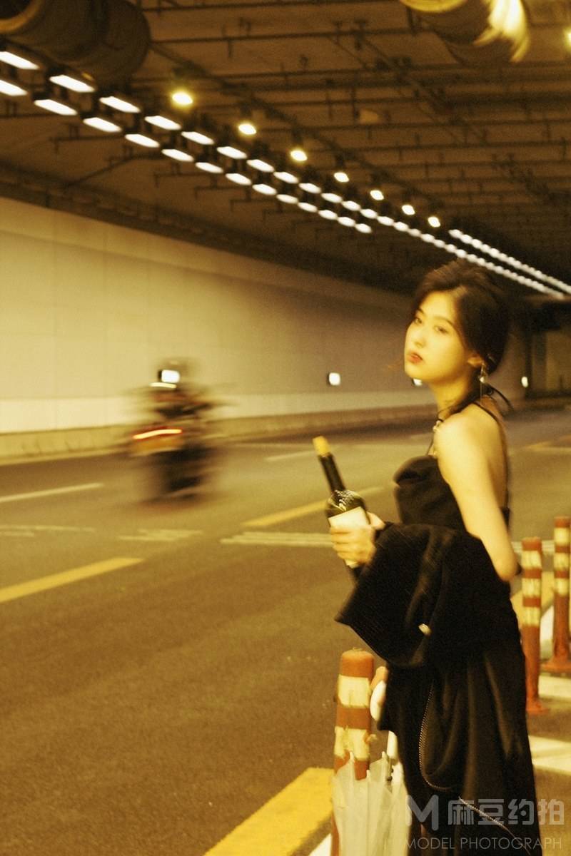 胶片模特
