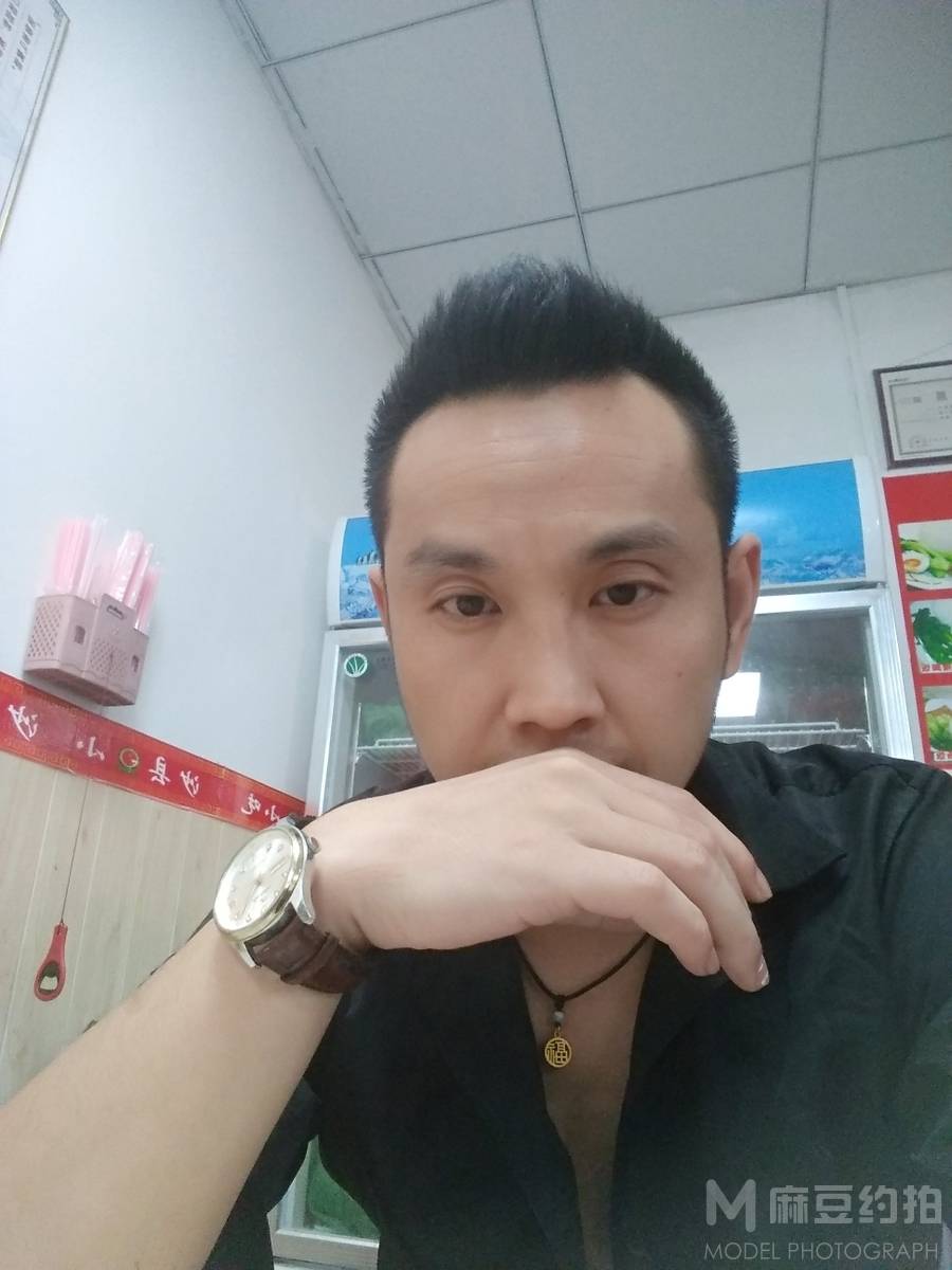 情侣模特