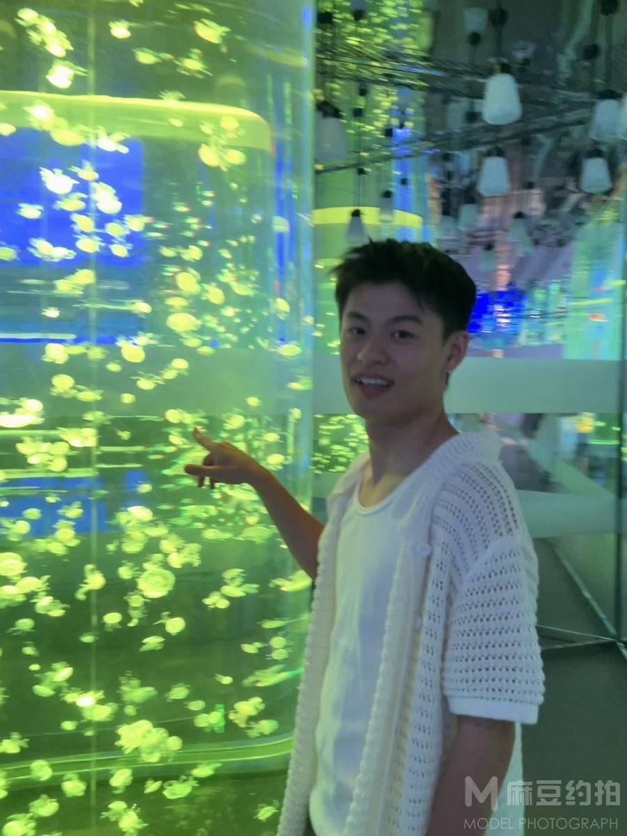 情侣模特