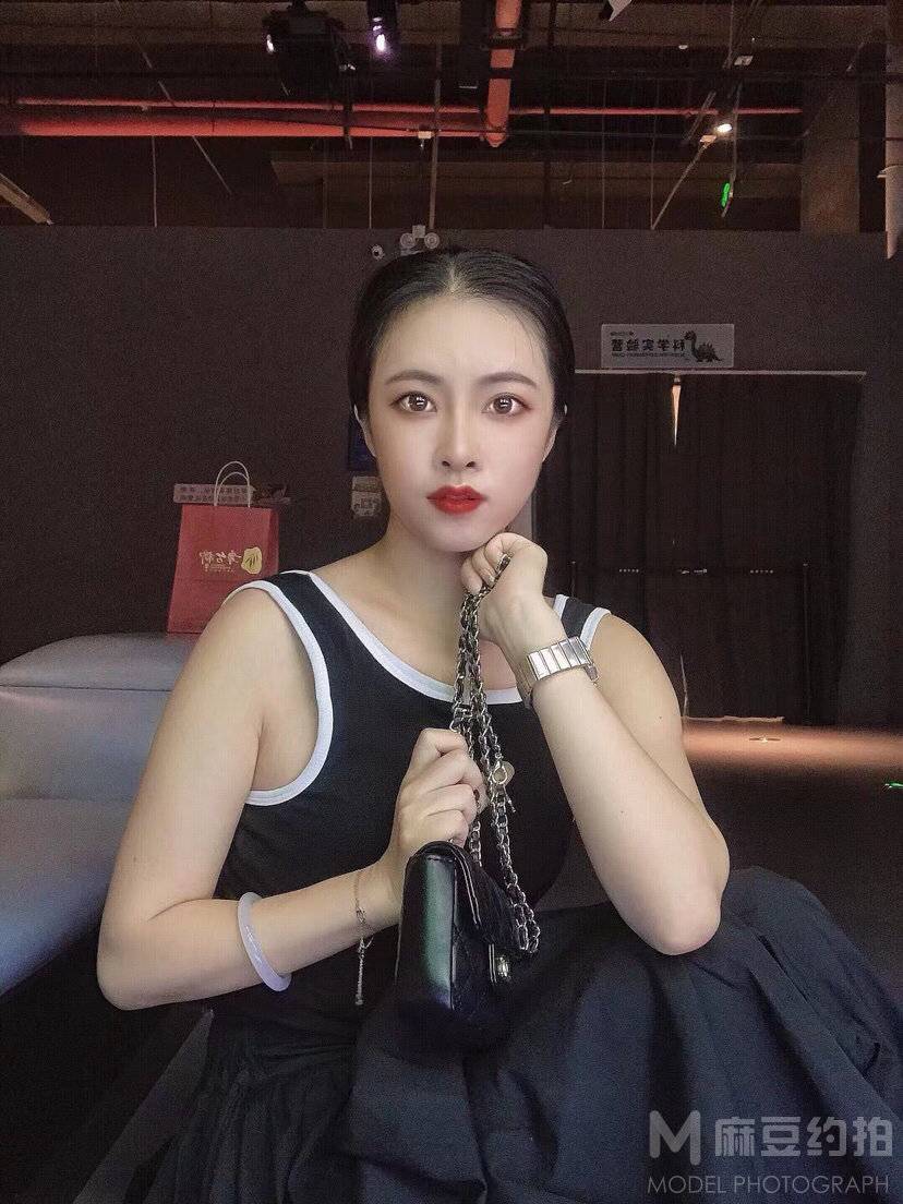 孕照模特