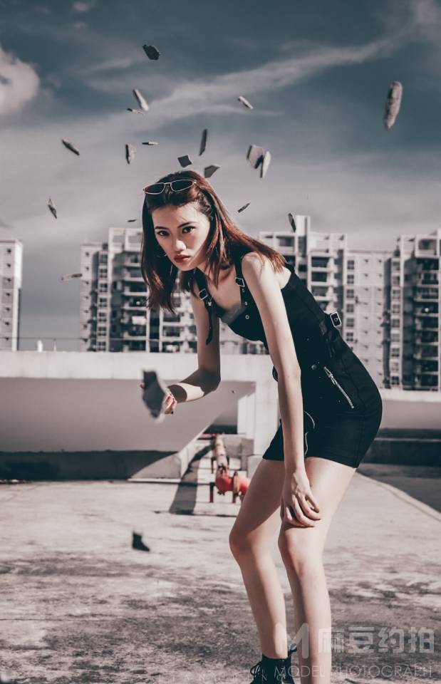 情绪模特