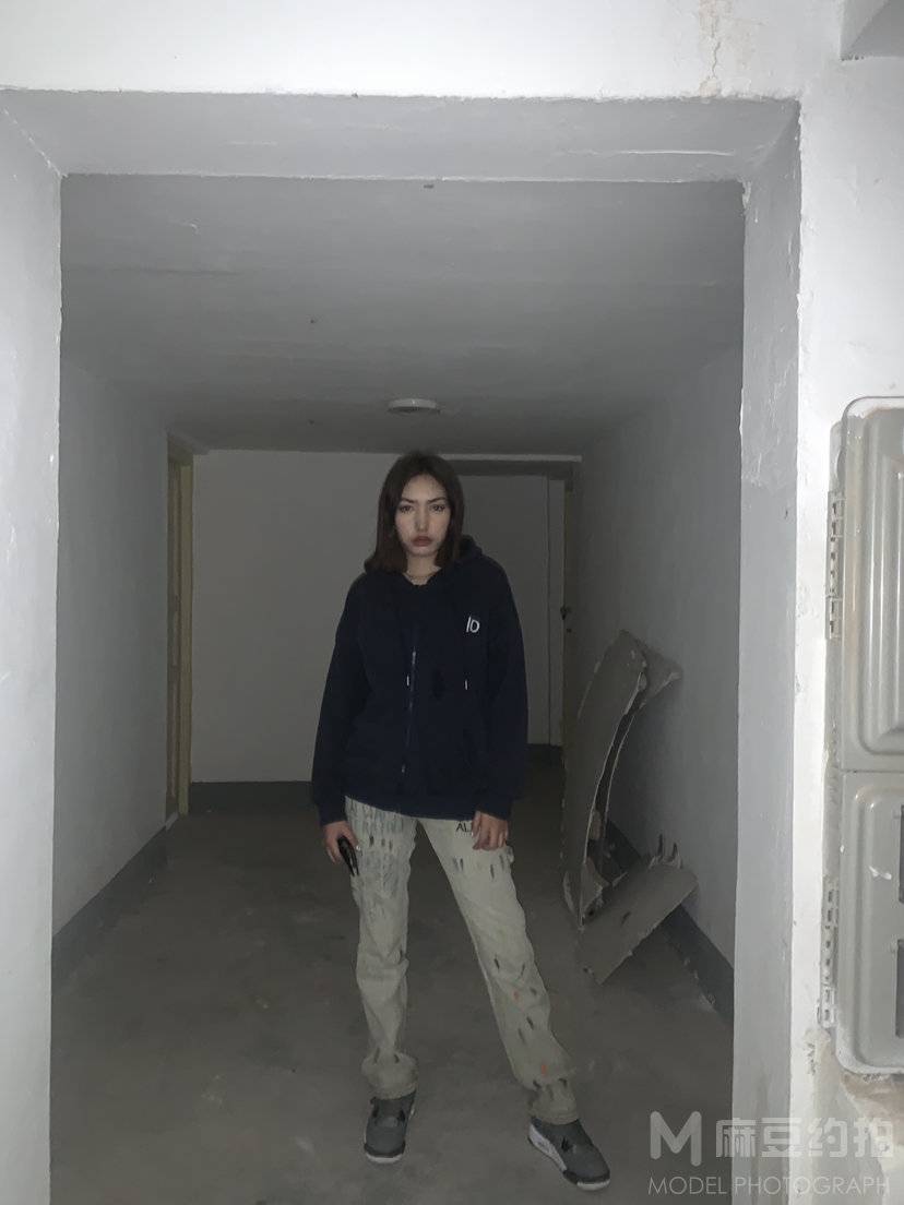 胶片模特