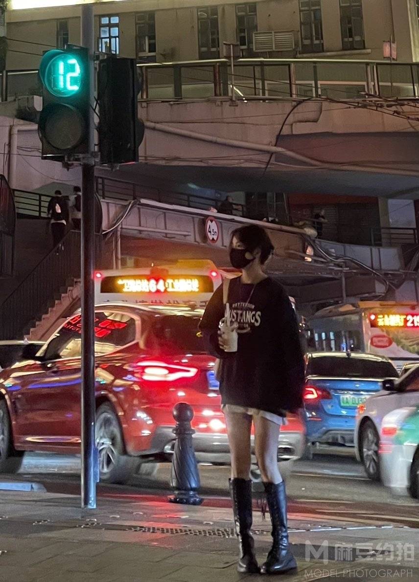 校园模特