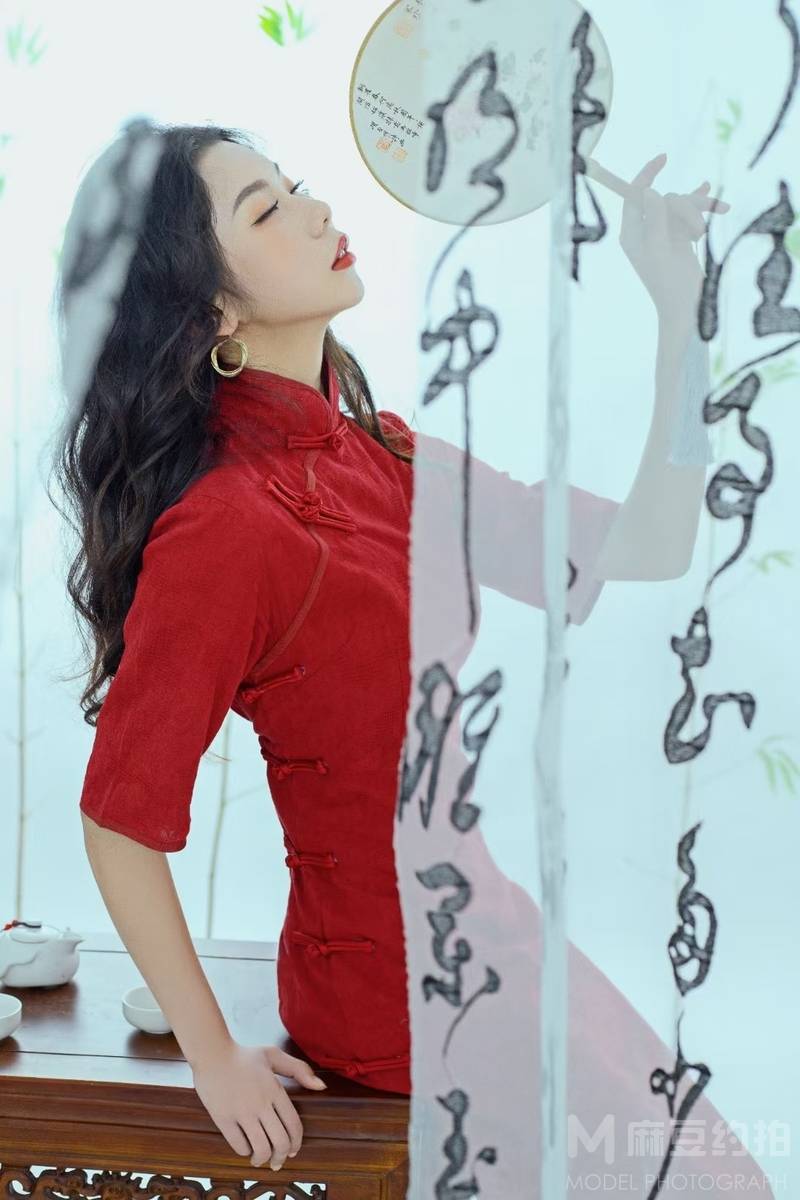 妆容模特