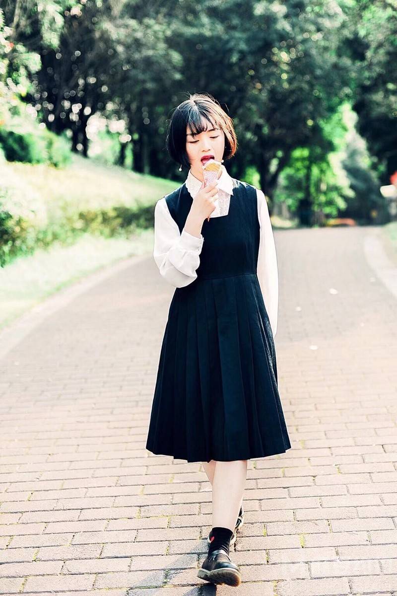 校园模特