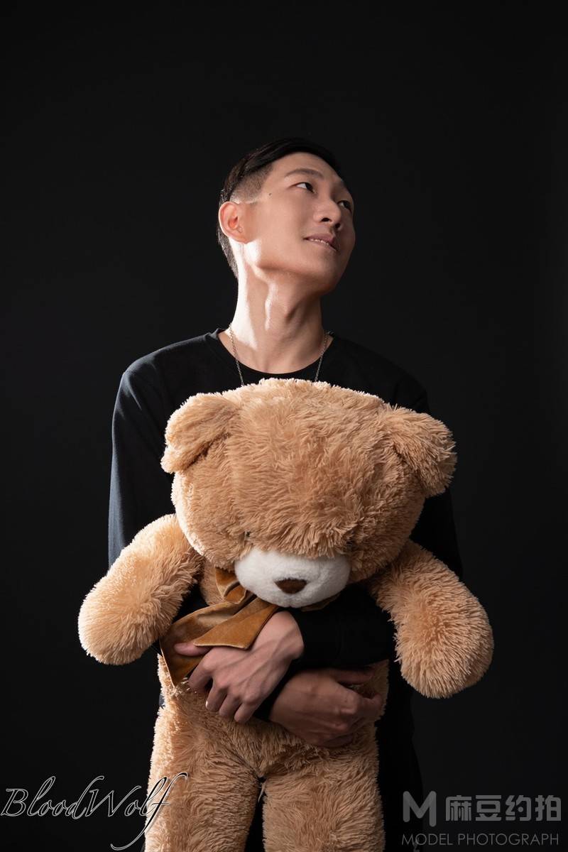 黑白模特