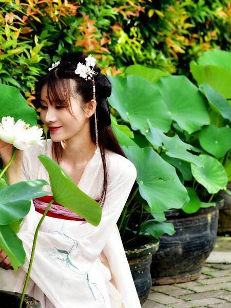 汉服模特