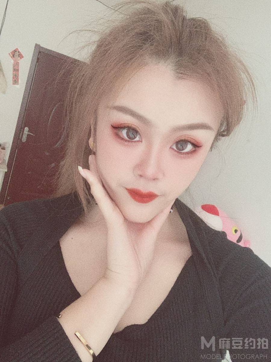 商务模特