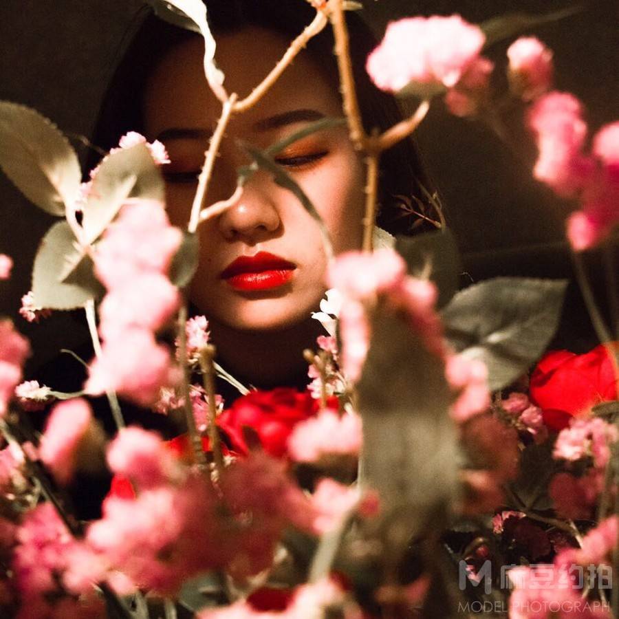 妆容模特