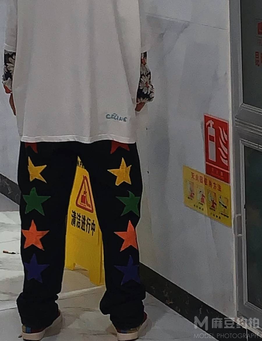 胶片模特
