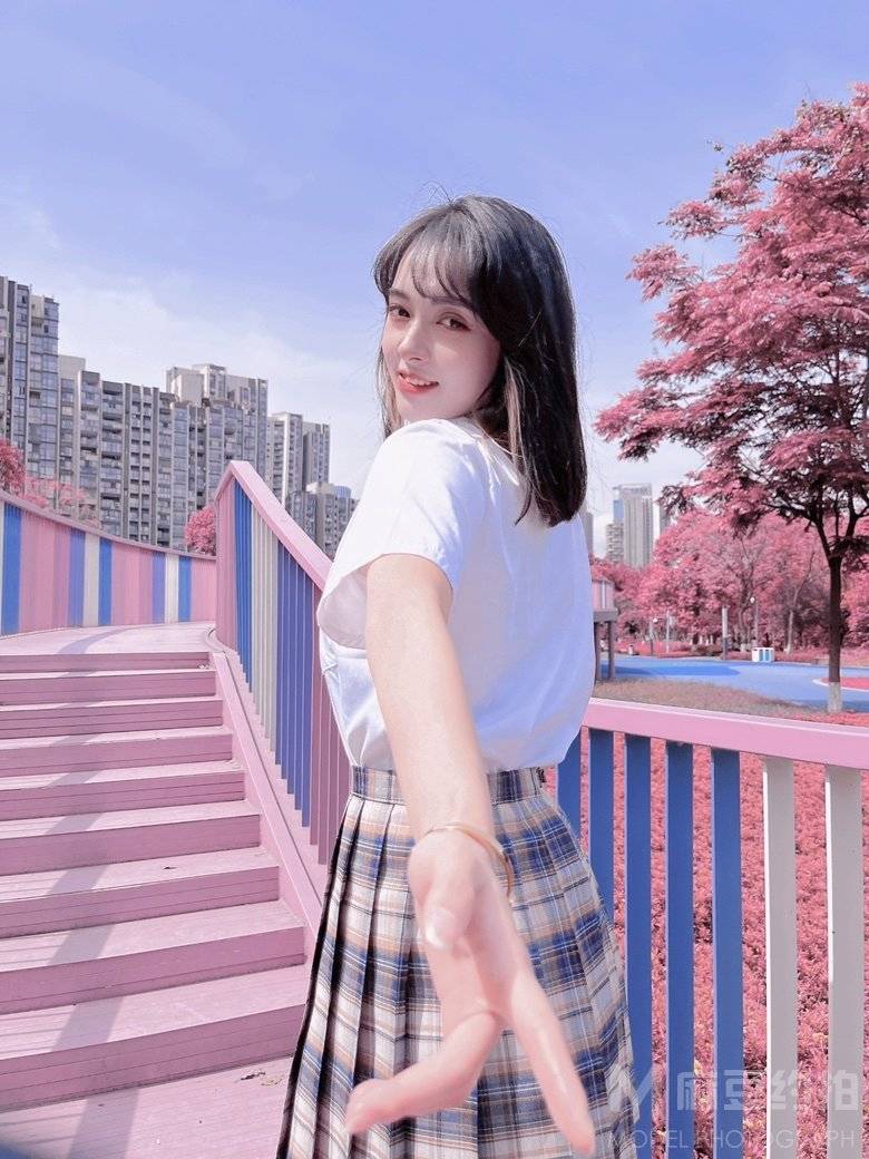 清新模特