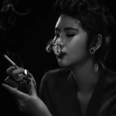 黑白模特