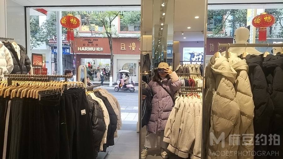 黑白模特