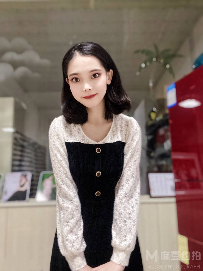 清新模特