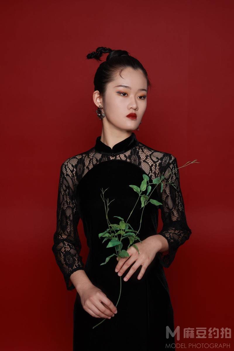 妆容模特