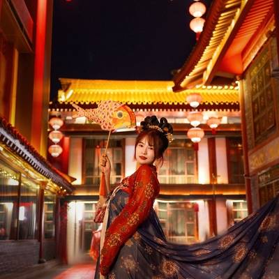 汉服模特