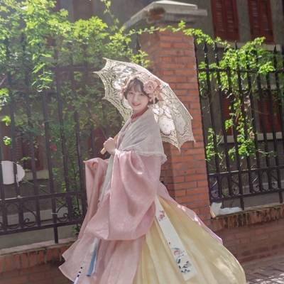 汉服模特