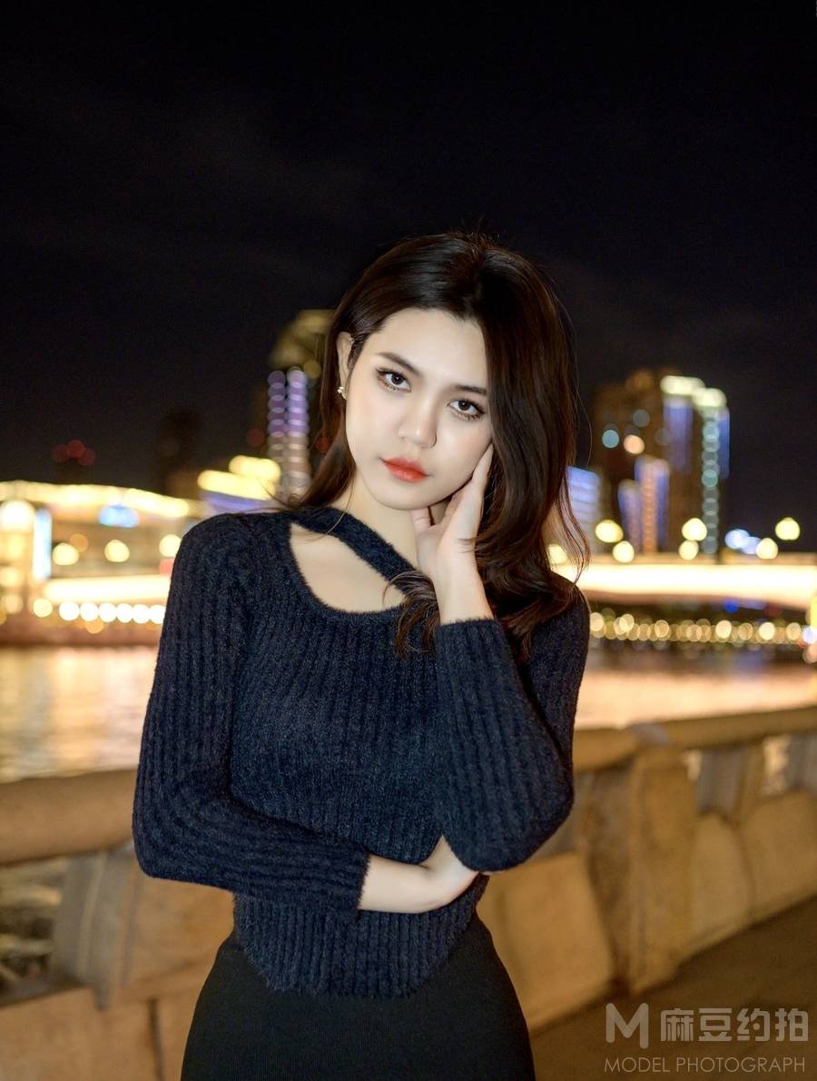 夜景模特