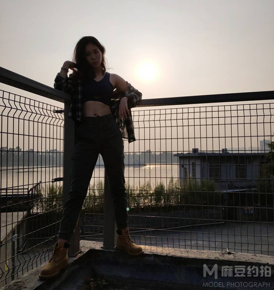 胶片模特
