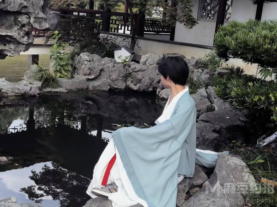 汉服模特