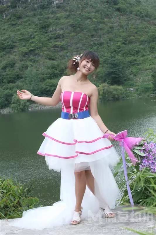纪实模特