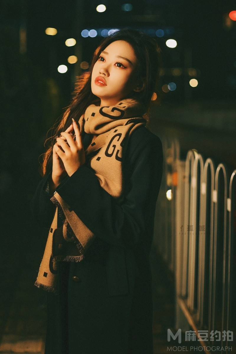夜景模特
