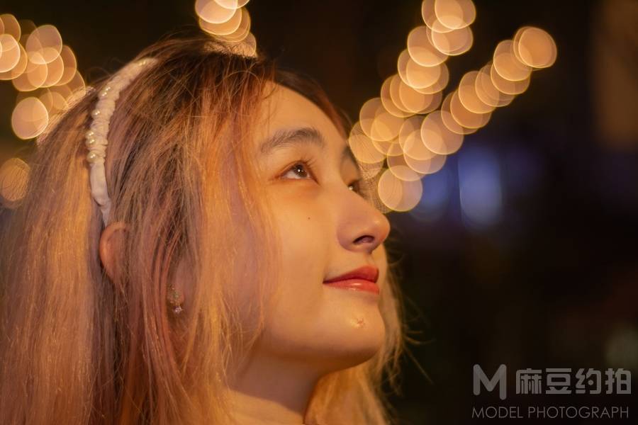 夜景模特