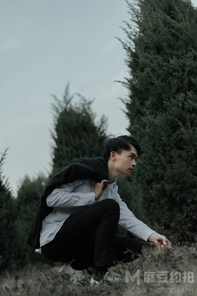 情绪模特