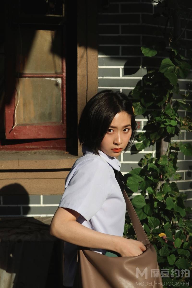 胶片模特