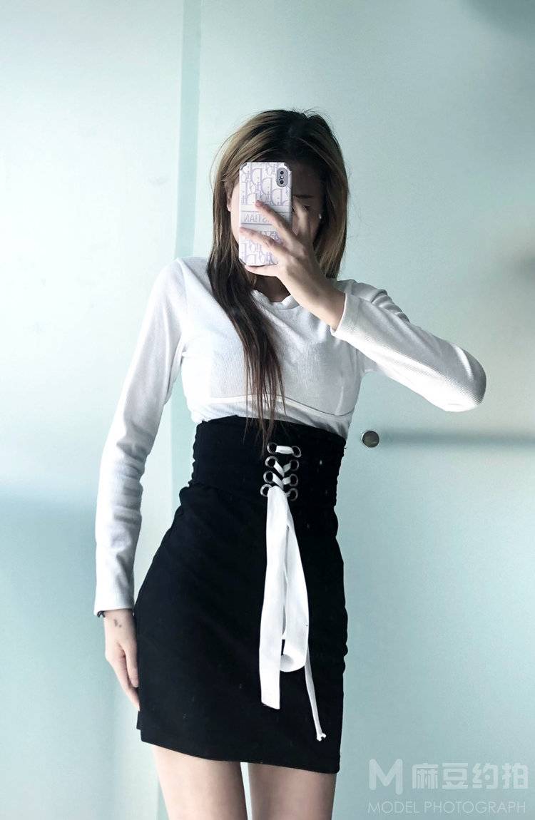 胶片模特