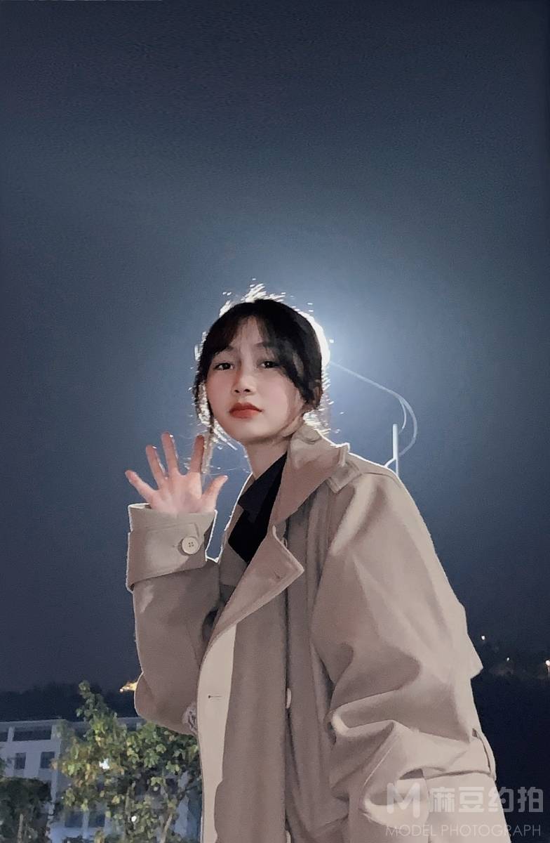 夜景模特