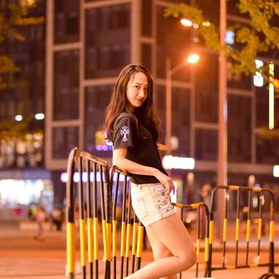 夜景模特