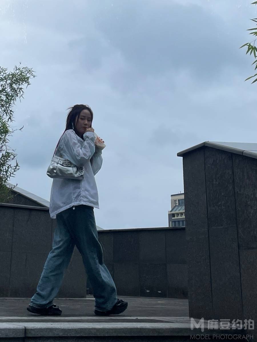 胶片模特