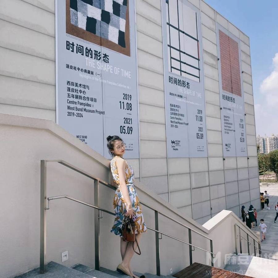 民国模特