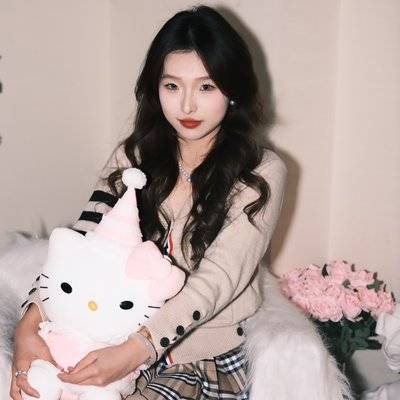 宝丽来模特