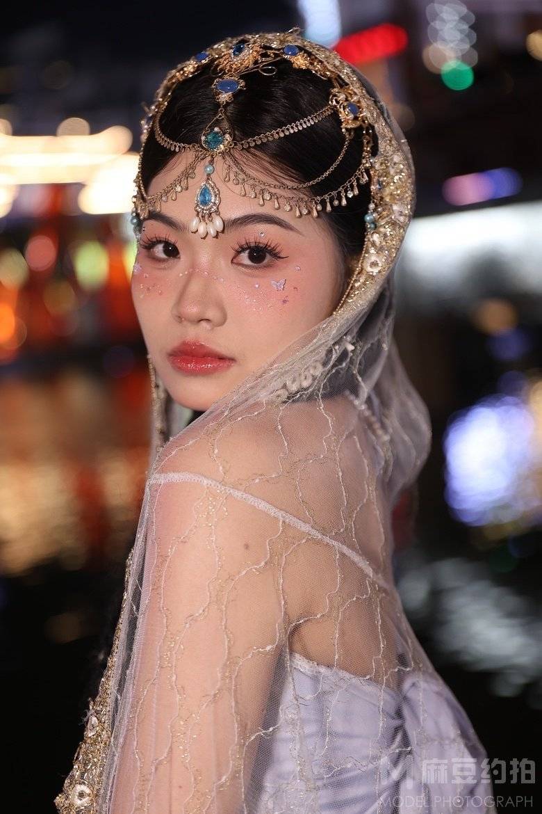 妆容模特