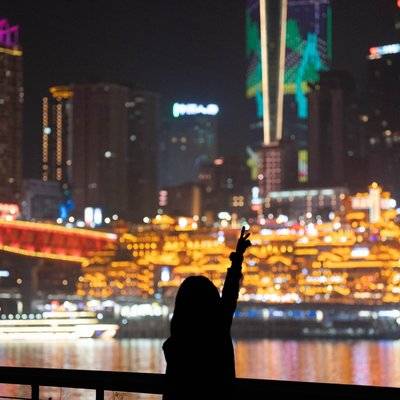 夜景模特