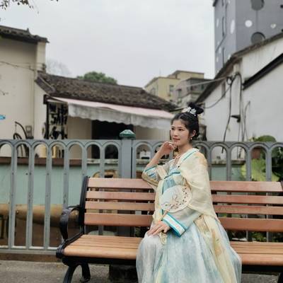 汉服模特