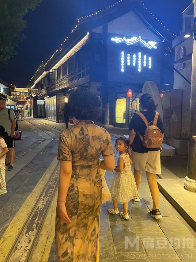 民国模特